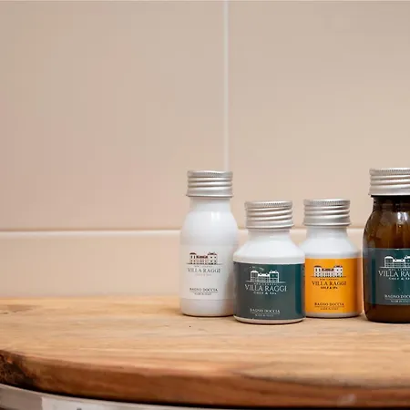 Ξενοδοχείο με διαμερίσματα Raggi Relais 4*