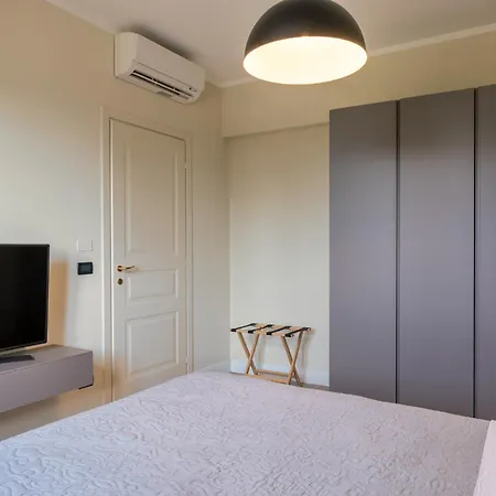 Raggi Relais Lägenhetshotell Castelletto d'Orba