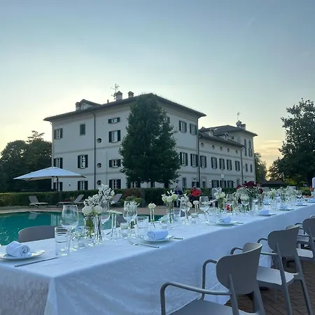 Raggi Relais Lägenhetshotell 4*